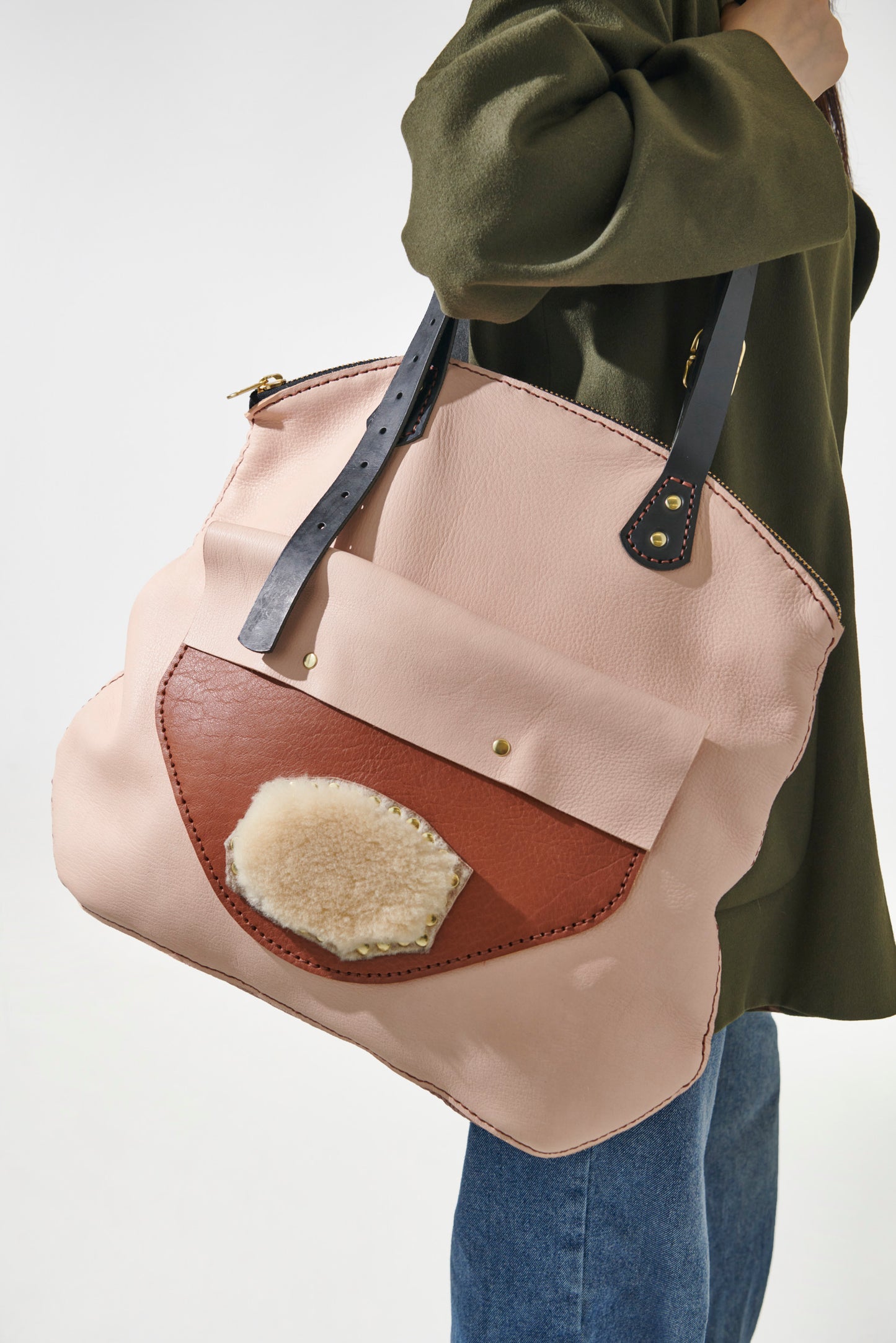 The Ronan Bag- Winter Warmth